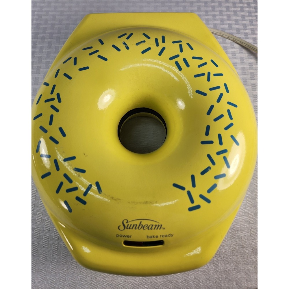 Sunbeam Donut Shaped Donut Maker Sunny Yellow Model FPSBDML920 Tested and Clean